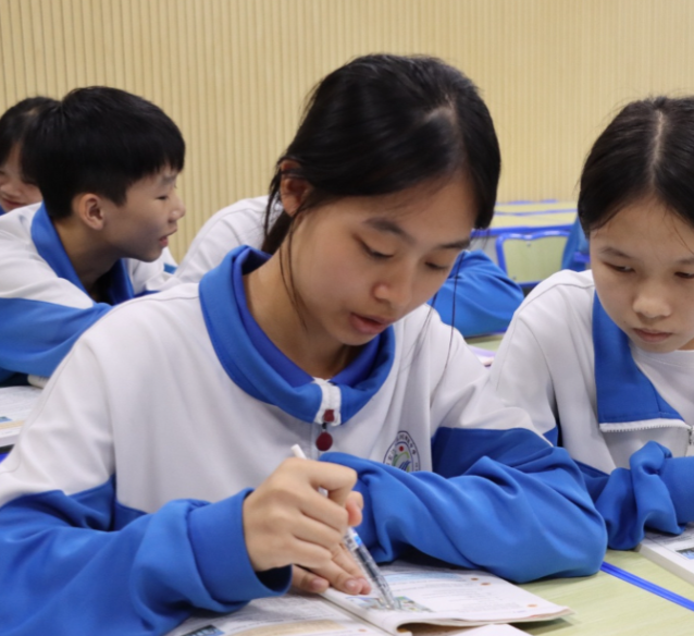 兴趣爱好也是学生重要组成部分家长应鼓励孩子发展个人兴趣